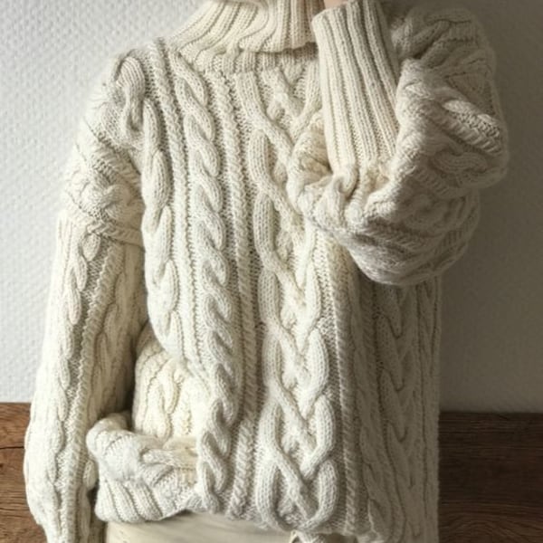 White Cable Knit Various  Wool Mohair Cotton Pullover Sweater Vest Warm Soft Elegant Winter Collection