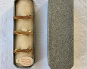 Antique lingerie pin set in box Gold plated or filled Victorian or Edwardian Very good condition