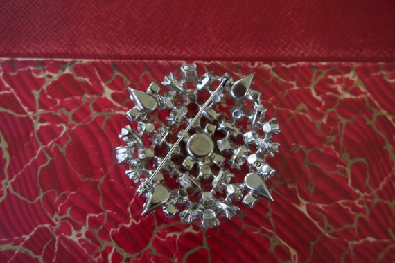 Garne rhinestone brooch pin 40's-60's Glam signed… - image 4