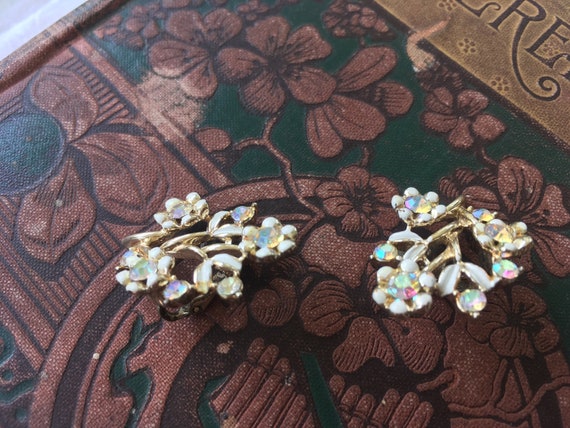 Coro vintage earrings signed 50s 60s MCM floral a… - image 3