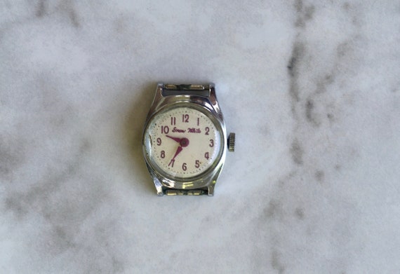 Vintage Snow White Watch bezel broken runs interm… - image 5
