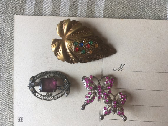 Vintage pins and dress clips lot rhinestones Butt… - image 2