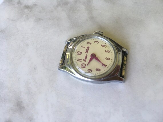 Vintage Snow White Watch bezel broken runs interm… - image 3