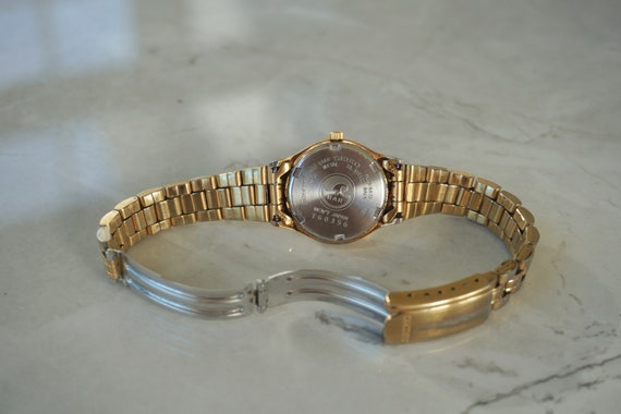 Seiko mickey top mouse watch battery