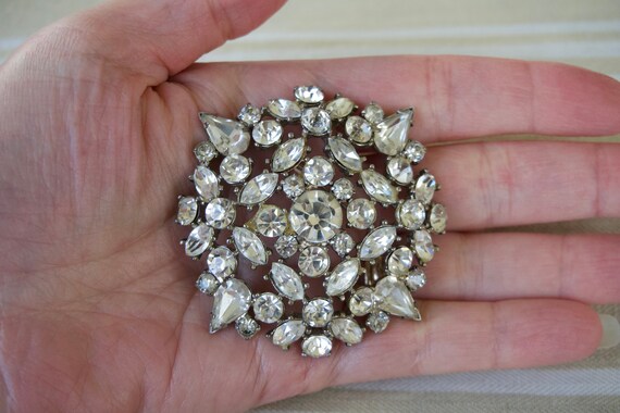 Garne rhinestone brooch pin 40's-60's Glam signed… - image 2