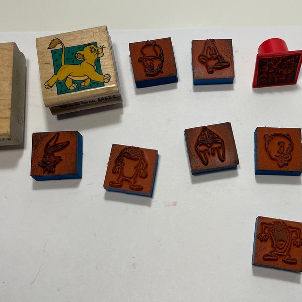 Rubber Wood Stamps Cartoons Set of 12 Stamps *USED* Jasmine Tasmanian Devil Duffy Duck Elmer Fudd Porky Pig Busg Bunny Hello Kitty Simba