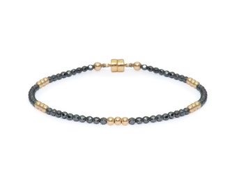 Dainty Hematite Magnetic Bracelet, Gold Minimalist Bracelet, Protection Crystal, Gold Filled Bead Bracelet, Gift for Mom, Healing Crystals