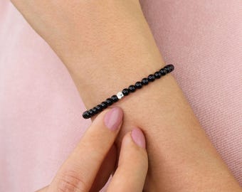 Dainty Onyx & Silver Bracelet, Protection Crystal, Healing Gemstone Bracelet, Natural Onyx 4mm, Tiny Stretch Bracelet