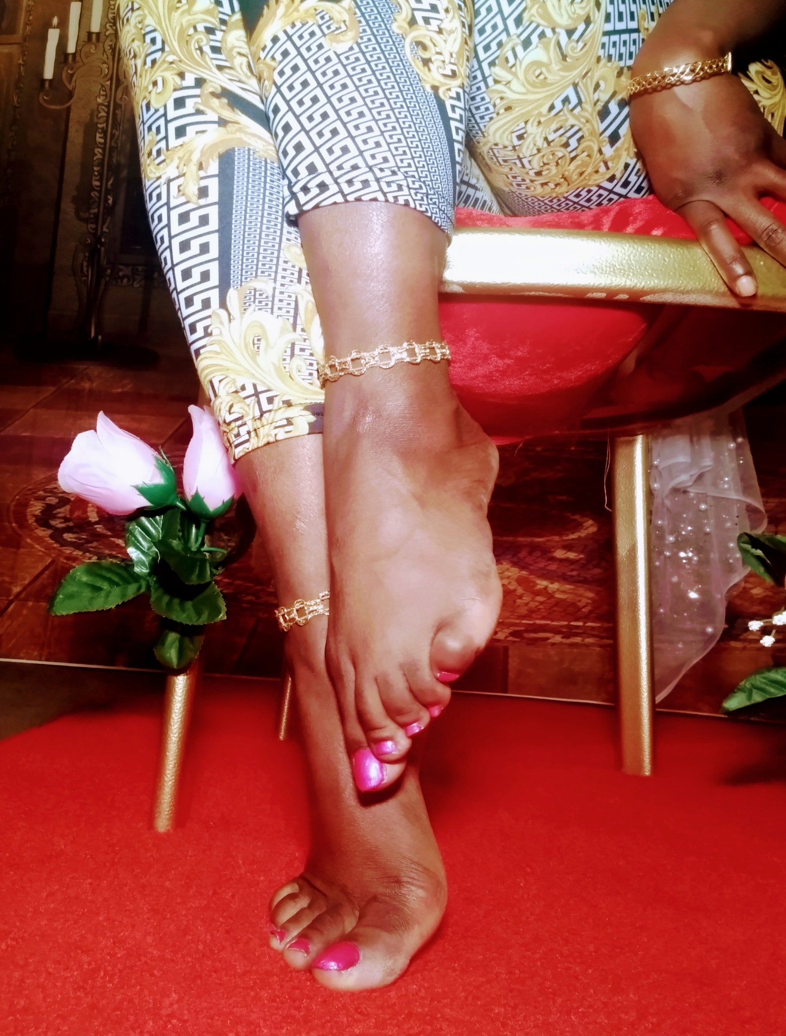 Ebony Goddess Feet Posing On H