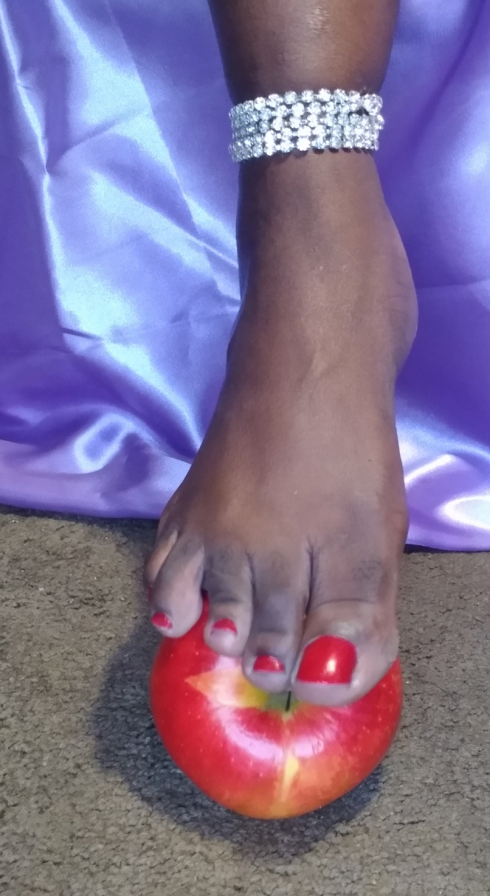 Pictures of pretty toes