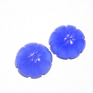 Geschnitzte Edelsteinblumen/Natürlicher blauer Chalcedon, geschnitzte Blumen/geschnitzte Edelsteinblumen, 2 Stück, Größe 18 mm