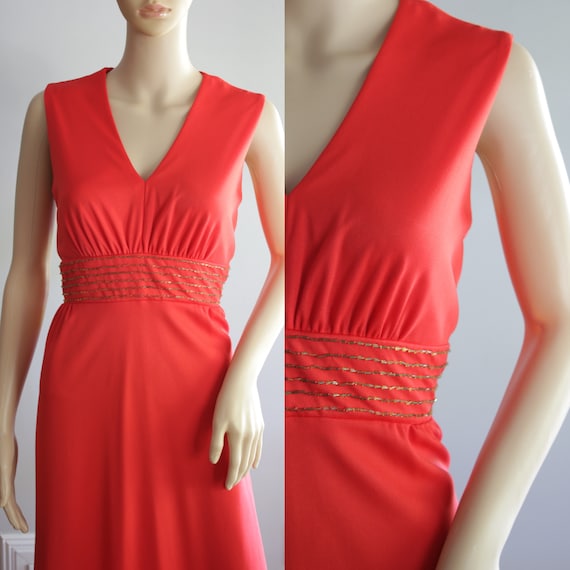 Elegant 70s Red Summer Dress