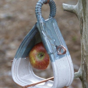 Fruit Feeder