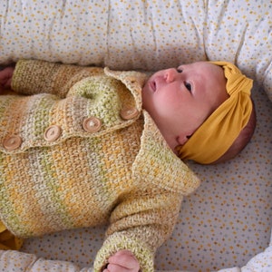 US terms crochet pattern 'Baby Jacket' image 5