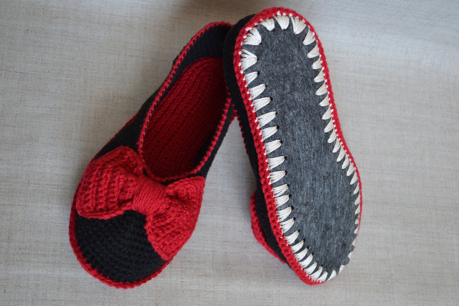 black slippers. knitted ballet shoes. knitting. women's knitted slippers. knitted socks. slippers for youth. slippers, socks