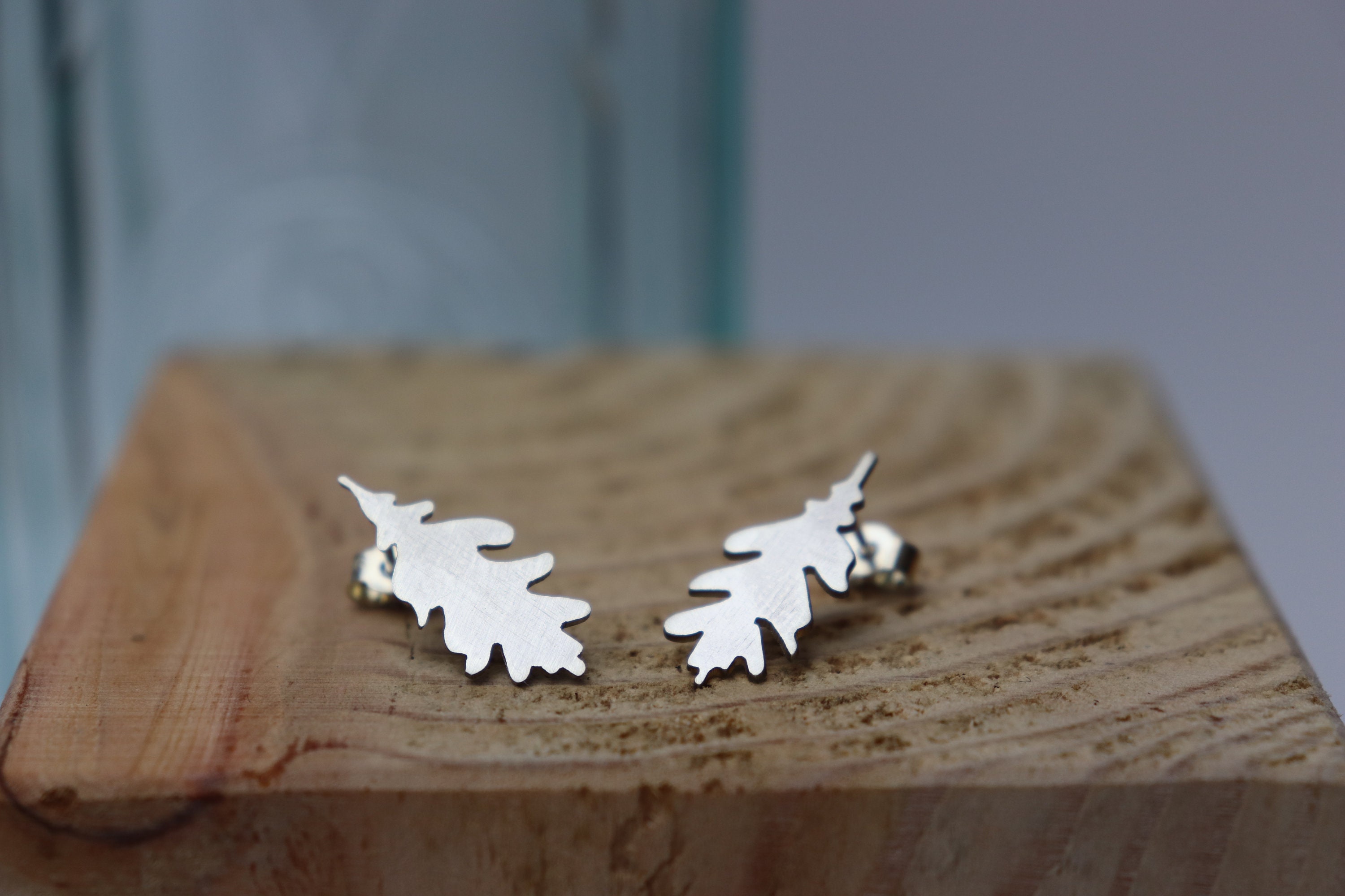Sterling silver oak leaf earrings, leaf studs, brushed silver, nature jewellery, nature geek, gifts for her, silver studs, silver leaves