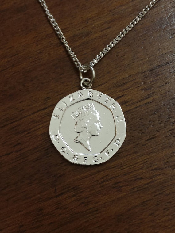 1997年 20ペンス - 銀メッキコインネックレス - Etsy 日本