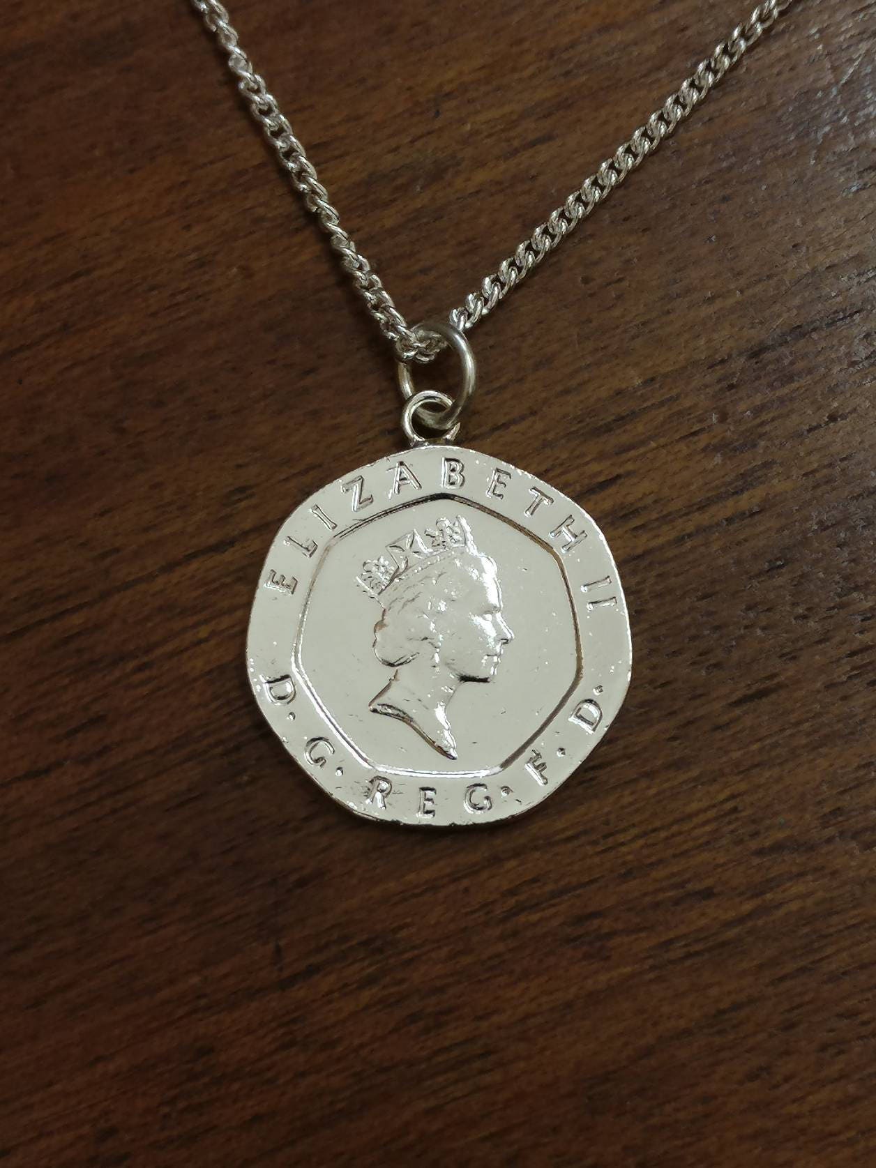 1997年 20ペンス - 銀メッキコインネックレス - Etsy 日本