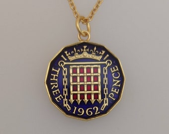 1962 Threepenny - ketting met geëmailleerde munt