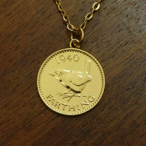 1940 George VI Farthing - vergulde ketting met munten