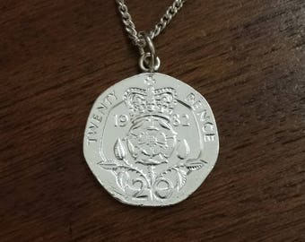 イギリス　20ペンス　100枚　コイン　硬貨　古銭　まとめ売り アンティークコイン 1982年 20ペンス エリザベスⅡ 希少品