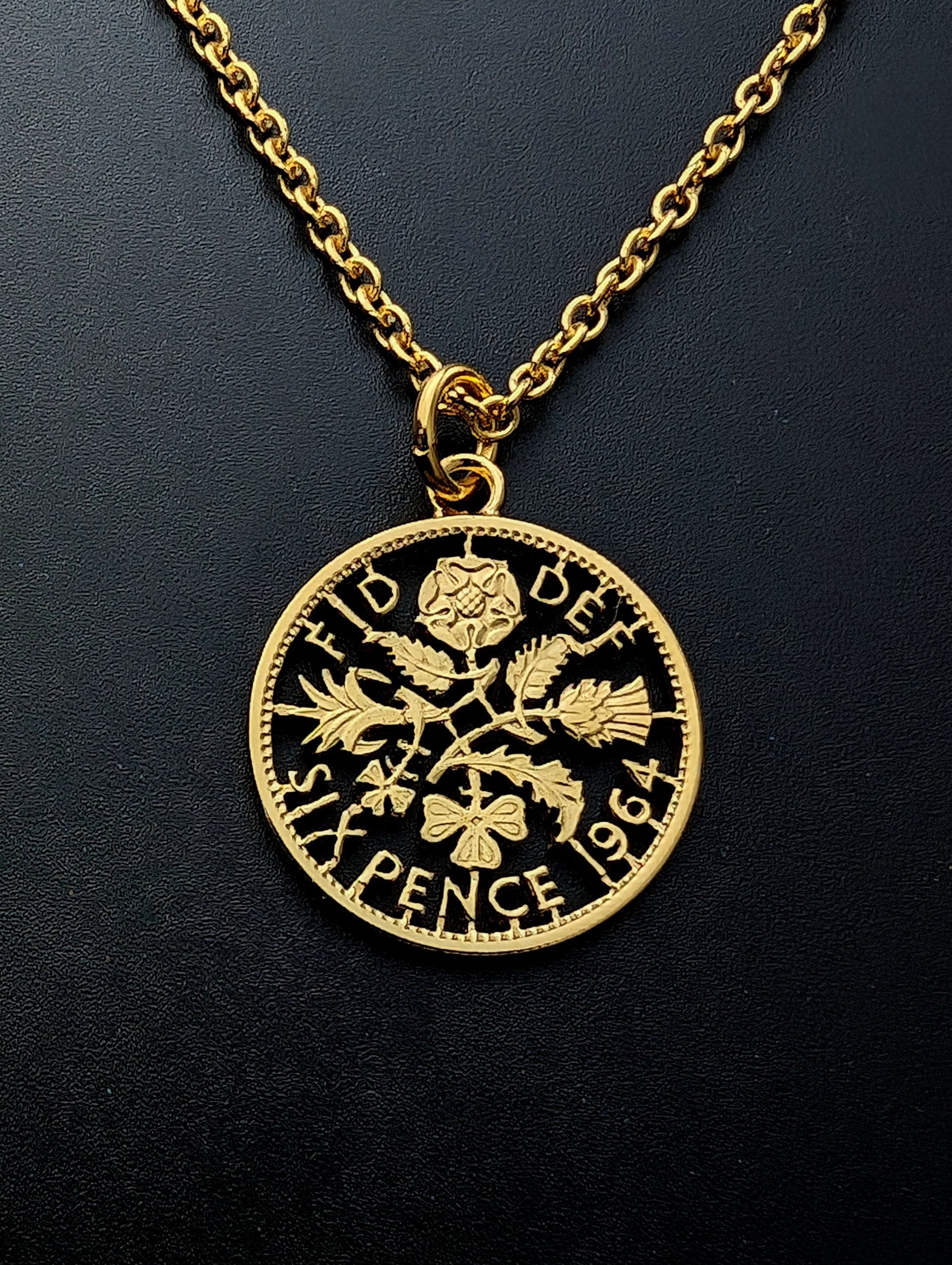 1964年製 シックスペンス - カットアウトコインネックレス