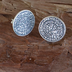 Orecchini in argento sterling con disco di Phaistos, orecchini greci, orecchini a disco d'argento, gioielli minoici, gioielli greci fatti a mano, Phaistos Scheibe