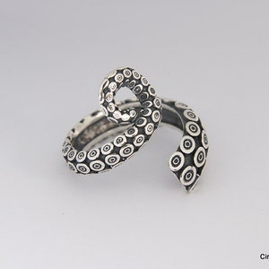 Octopus silver ring