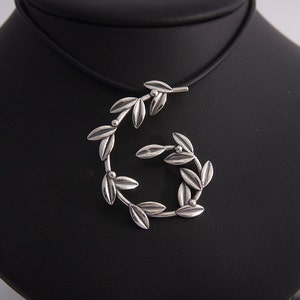 Olive Branch Silver Pendant, Sterling Silver Pandant, Greek Jewelry, Silber Olivenzweig