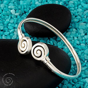 Kreis des Lebens Armreif, Spiral Silber Armreif, griechischer Schlüssel Armreif, Sterling Silber Armband, antiker griechischer Schmuck