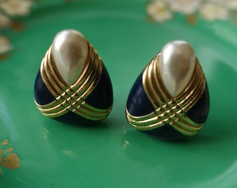 Vintage Clip-on Earrings