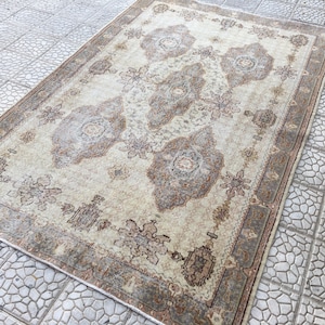 6x9 neutral rug,6x9 turkish rug,6x9 vintage rug,home decor,wool rug,hand knotted rug,oushak rug,beige rug,bohemian rug,area rug,antique rug