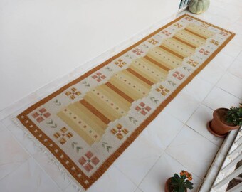 Vintage turkisk ullmatta: Boho kelim hallmatta (9,5x2,7 fot)