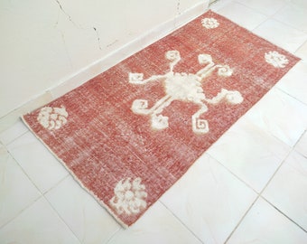 2x5 antique rug,vintage rug,home decor,turkish rug,wool rug,bohemian rug,handknotted rug,neutral rug,red rug,3x5 rug,5.1x2.5 Feet,77x156 cm