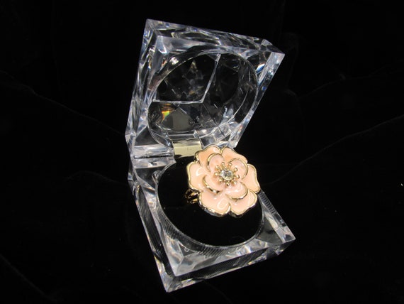 Bague Ajustable Fleur Avec Strass Rose Clair Sur Métal Doré - Garantie Sans Nickel, Neuf Avec étiquette