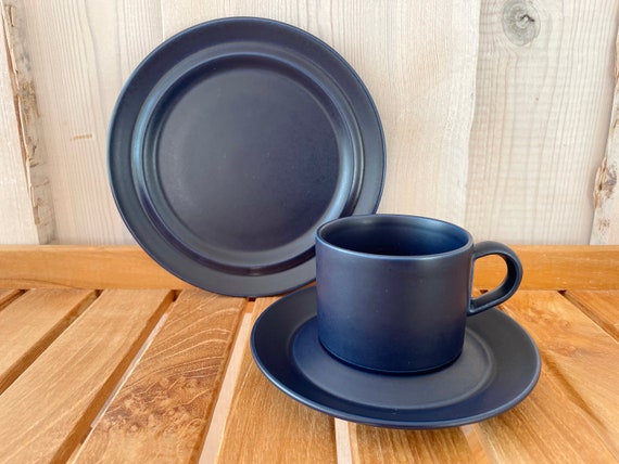 ARABIA ティーマ ブルー 8枚セット Arabia Blues 3-piece Coffee / Tea Set With Cup, Saucer and Cake
