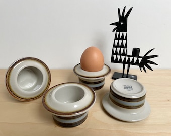 Arabia Suvanto Eierbecher, entworfen von Raija Uosikkinen, hergestellt in Finnland