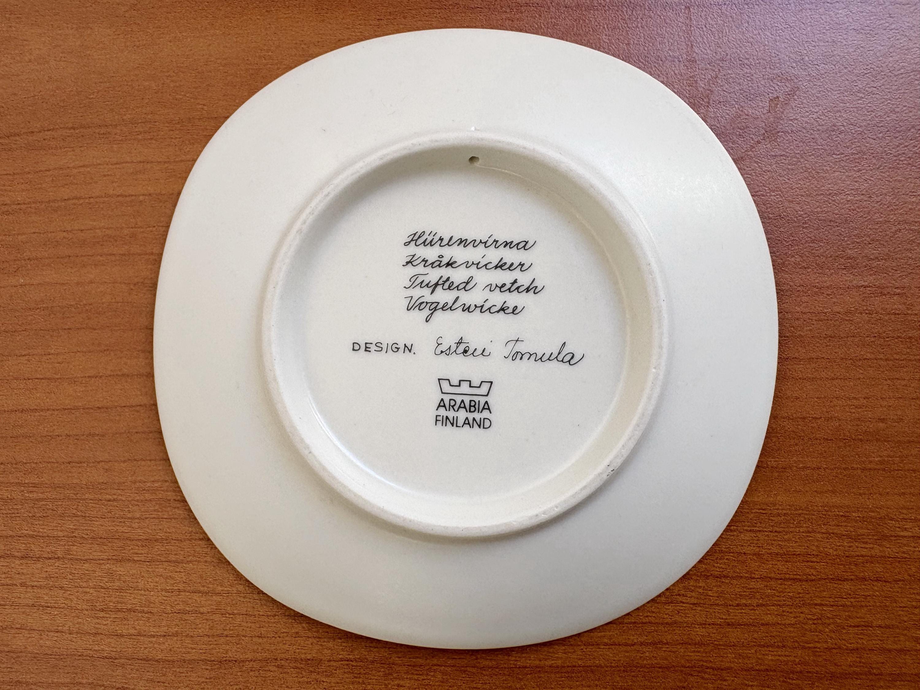 Arabia Botanica Small Plate / Wall Decoration, Designed by Esteri