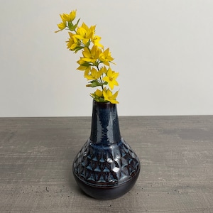 Petit vase Søholm Blue Series conçu par Einar Johansen. fabriqué au Danemark, Soholm