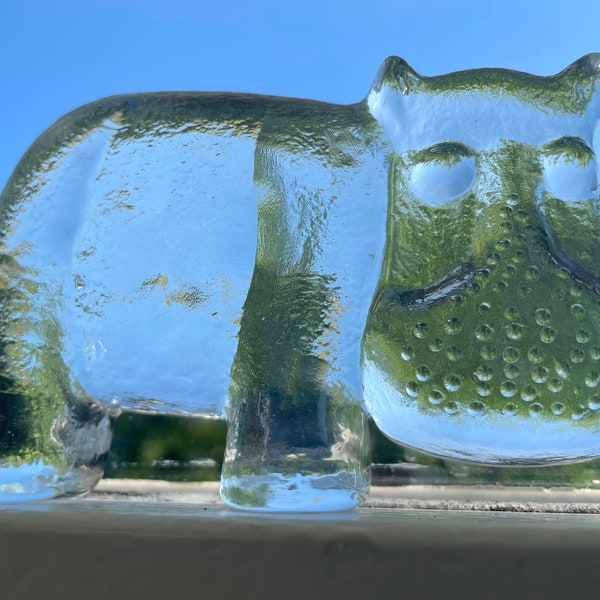 Kosta Boda Suncatcher / window decoration, hippo in clear glass, designed by Bertil Vallien, made in Sweden