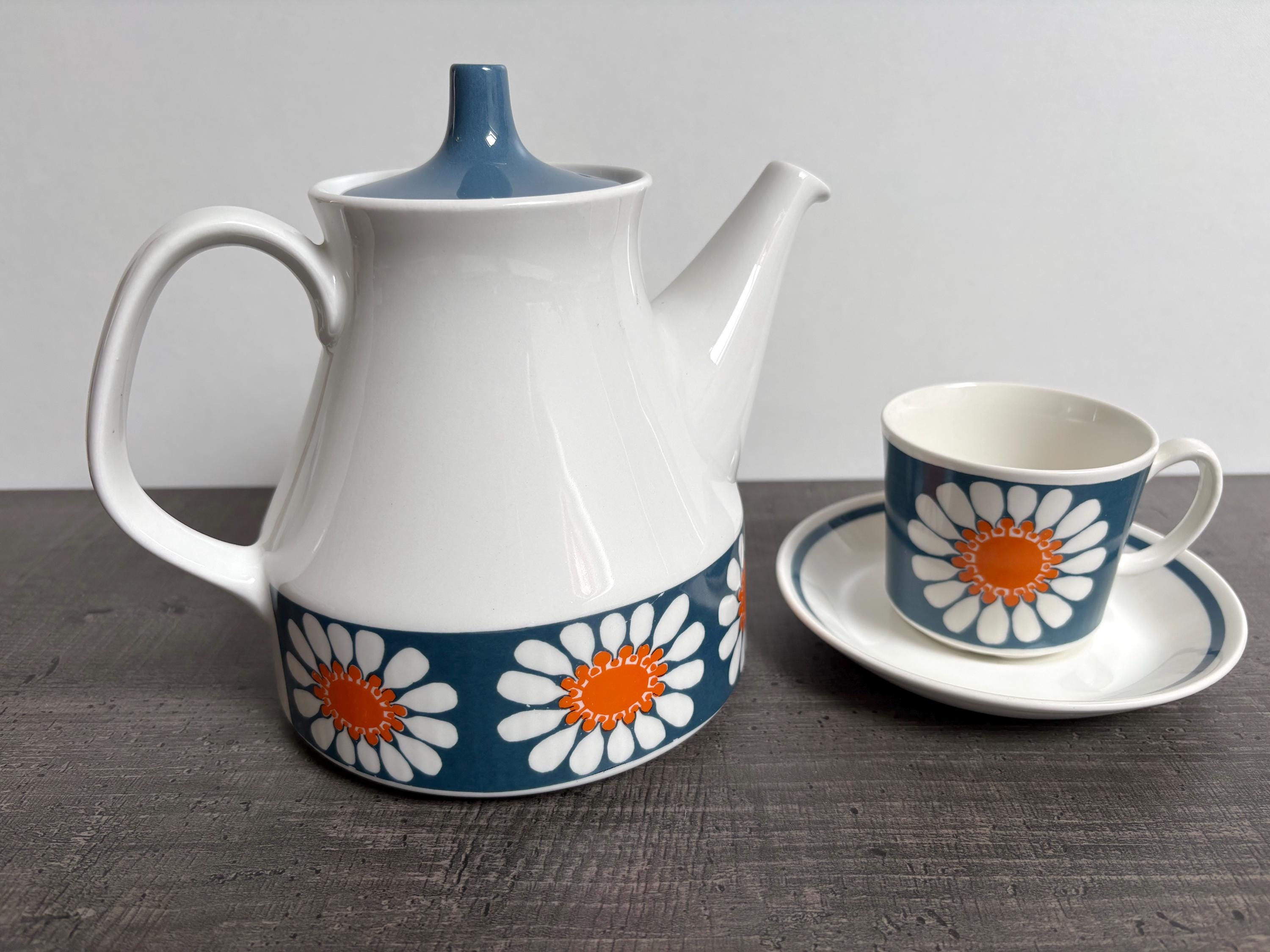 Figgjo daisy - Etsy 日本