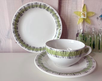 Rörstrand Garden、カップ、ソーサー、ケーキ皿の3点ティーセット、スウェーデン製、Rörstrand Garden
