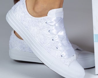 VENTE Converse de mariage ivoire, chaussures Converse personnalisées pour la mariée, mariée personnalisée pour mariage