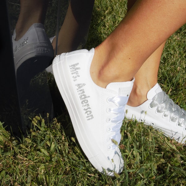 Sneakers Converse da matrimonio personalizzate, Scarpe da ginnastica da sposa personalizzate Converse da sposa personalizzate, Converse bianche personalizzate con nome e data