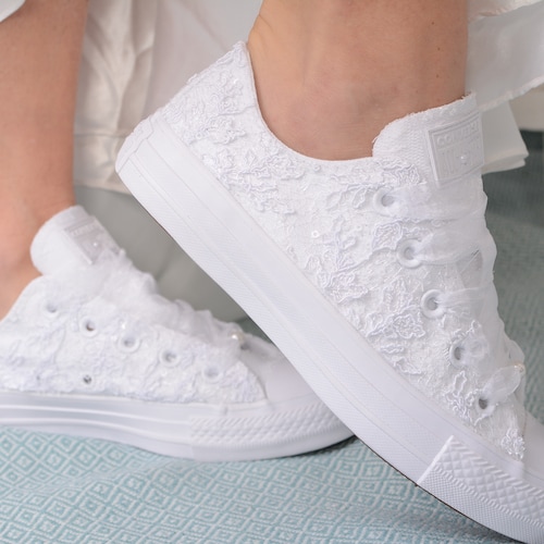 converse lace trainers