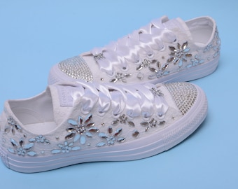 Custom Converse Sneakers With Rhinestone, Wedding Sneakers, White Bridal Sneakers With Lace, Wedding Trainers, Bridal Trainers With Crystals