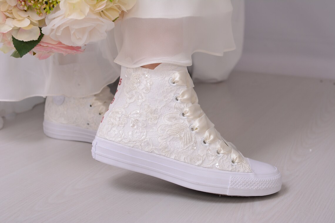 Luxe Ivoire Mariage Converse Pour Mariée Avec Dentelle - Etsy Canada
