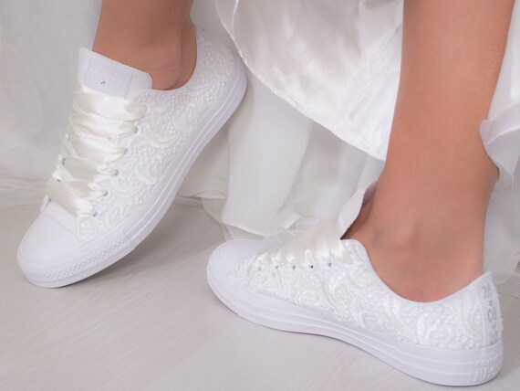 Zuidelijk token als Luxury Ivory Bridal Converse Lace Low Top Custom Converse - Etsy