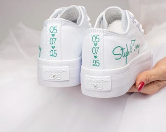 Weiße personalisierte Hochzeit Sneakers, Braut kundenspezifische Hochzeitsschuhe, personalisierte Brautjungfer Traners, , Matrimonial Kicks, Zeremonie-Trainer