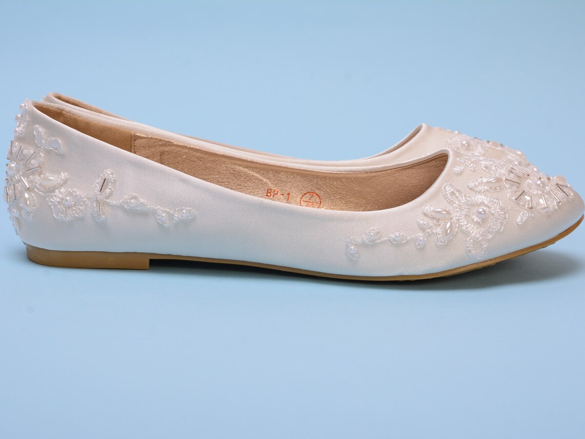 bridal shoes flats ivory